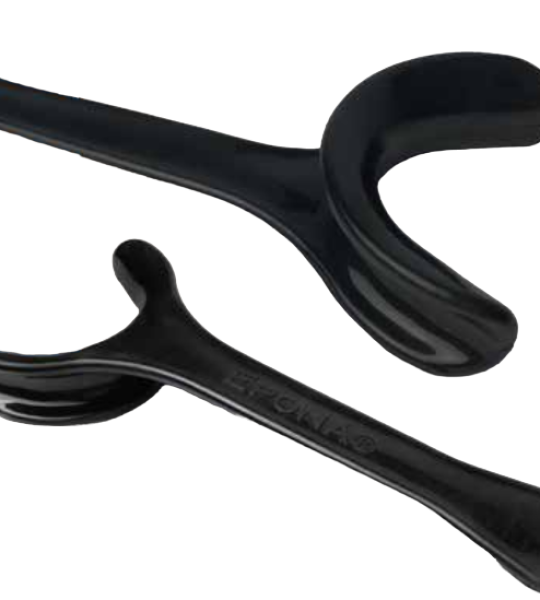 Cheek Retractor